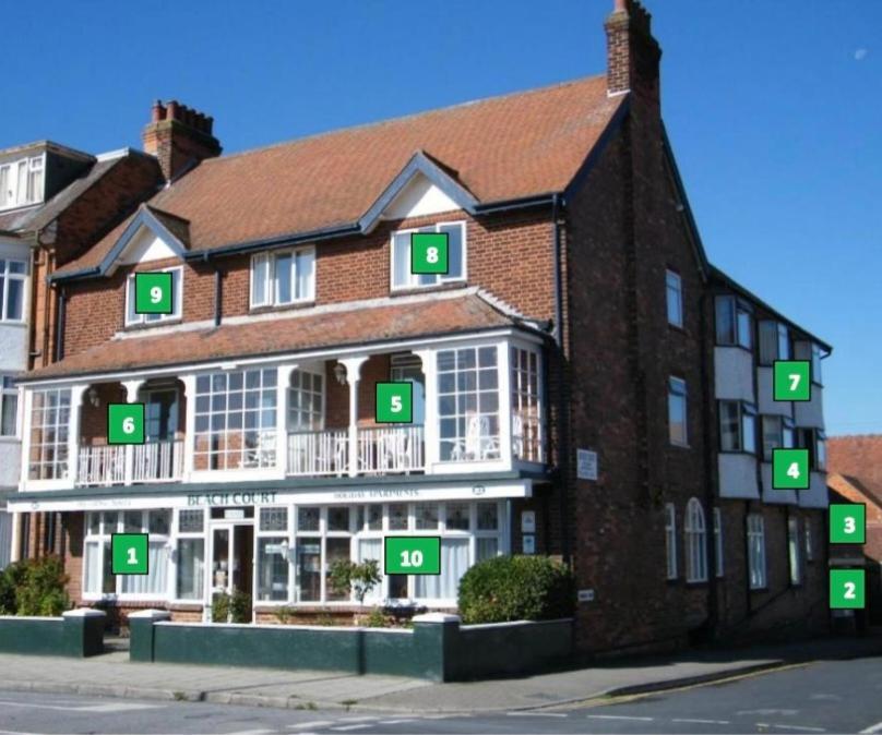 Beach Court Holiday Apartments Skegness Buitenkant foto