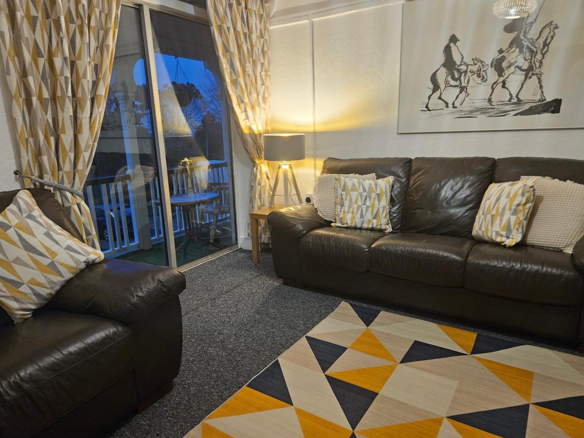 Beach Court Holiday Apartments Skegness Buitenkant foto