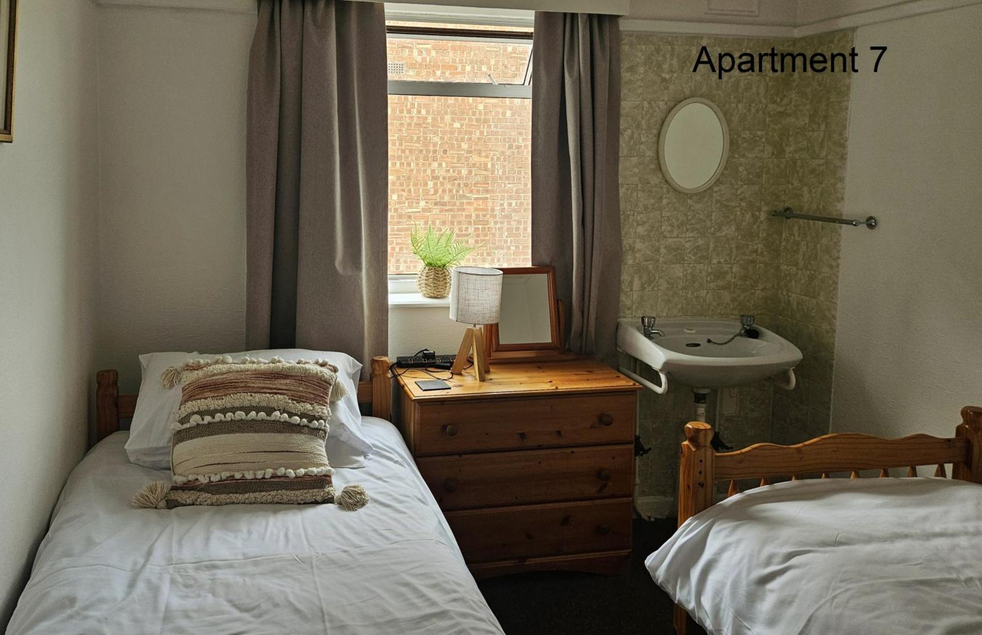 Beach Court Holiday Apartments Skegness Buitenkant foto